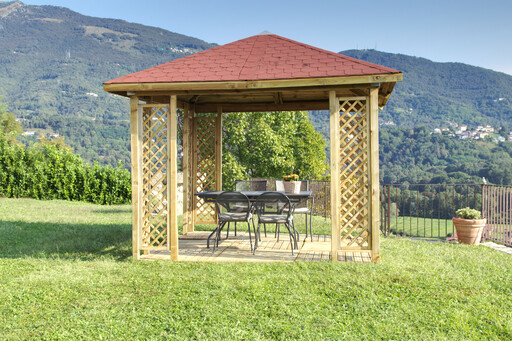 Pergole Gazebo e carport: Pergole Gazebo e carport - Losa Esterni da Vivere Pergole Gazebo e carport: Pergole Gazebo e carport - Losa Esterni da Vivere
