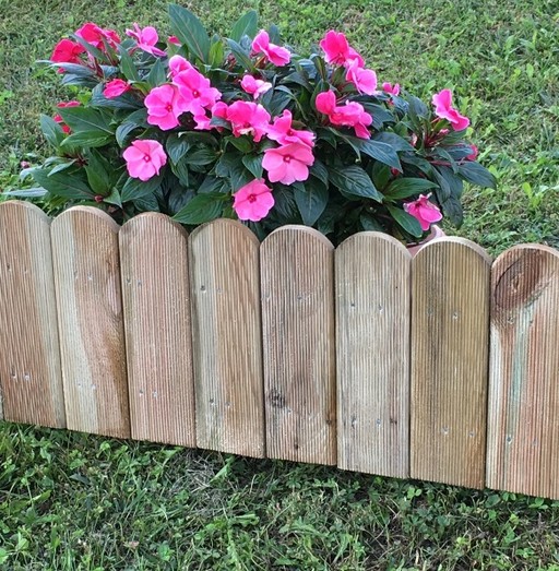 Steccati, Grigliati, Fioriere e Bordure: Steccati, Grigliati, Fioriere e Bordure - Losa Esterni da Vivere Steccati, Grigliati, Fioriere e Bordure: Steccati, Grigliati, Fioriere e Bordure - Losa Esterni da Vivere