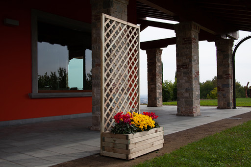 Steccati, Grigliati, Fioriere e Bordure: Steccati, Grigliati, Fioriere e Bordure - Losa Esterni da Vivere Steccati, Grigliati, Fioriere e Bordure: Steccati, Grigliati, Fioriere e Bordure - Losa Esterni da Vivere